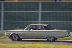 Chrysler New Yorker (1966) - die Lenkung geht federleicht