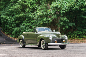 Chrysler New Yorker Convertible (1941) - als Lot 228 an der RM/Sotheby's Hershey Versteigerung vom 6./7. Oktober 2016