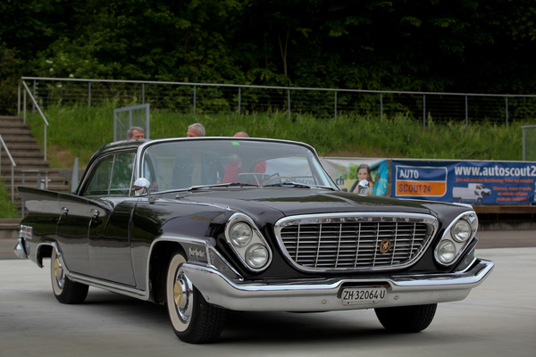 Chrysler New Yorker - riesiger Strassenkreuzer, der einen neuen Besitzer sucht (Dolder Classics Mai 2018)