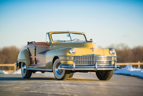 Chrysler Town and Country Convertible (1947) - als Lot 253 an der RM/Sotheby's Amelia Island Versteigerung 2017 angeboten