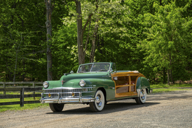 Chrysler Town and Country Convertible (1948) - als Lot 130 an der RM Sotheby's Hershey Versteigerung 2025