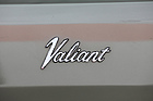 Bild: Chrysler Valiant (1970) - Valiant-Zeichen