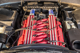 Chrysler Viper RT/10 (1995) - längs eingebauter V10-Motor mit acht Litern Hubraum