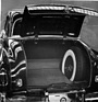 Chrysler Windsor (1950) - Reserverad in einer Mulde untergebracht - Genfer Autosalon 1950