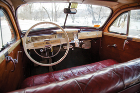Chrysler Windsor Town and Country Nine-Passenger "Barrelback" Station Wagon (1941) - als Lot 115 an der RM Auction Amelia Island 2014 angeboten (1941)
