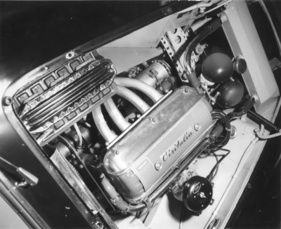 Cisitalia 202D (1952) - Blick in den Motorraum zeigt den Vierzylinder der Firma HPM, den Cisitalia in Lizenz baut