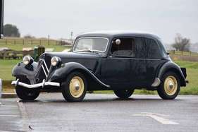Citrën Traction 11 BL Fourgonnette 450 kg (1953) - as lot 063 at the Artcurial auction on the occasion of the Rétromobile in Paris 2018