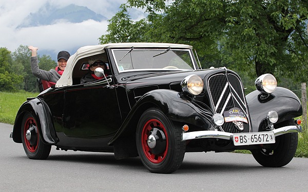 Citroën BL 11 Légère Cabriolet (1940) - Oldtimer in Obwalden OiO 2011