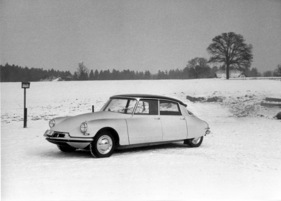 Citroën DS 19 (1956) - ausserordentlich wintertauglich