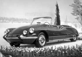 Citroën DS 21 Décapotable (1966) - inmitten von Tulpen auf dem Genfer Automobilsalon von 1966