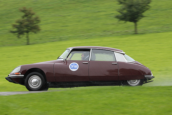 Citroën DS 23 Pallas (1973) at the Michaelskreuzrennen 2011 (starting number 318)