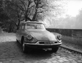 Citroën ID 19 (1960) - am Ufer der Seine