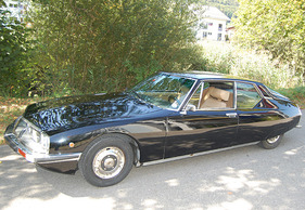 Citroën SM (1971) - angeboten an der No-Limit-Auktion der Oldtimer Galerie Toffen vom 17. September 2011 Citroën SM (1971) - angeboten an der No-Limit-Auktion der Oldtimer Galerie Toffen vom 17. September 2011