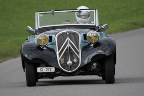 Citroën 11 BL Werkscabrio (1938) an der Bergprüfung Altbüron 2017 - Feld 3