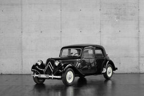 Citroën 11 CV Légère (1953) - als Lot 081 an der Humer Granner Classic Expo Salzburg Auktion 2025