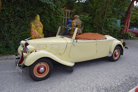 Citroën 11B Roadster Cabriolet Conversion (1950) - angeboten an der Versteigerung der Oldtimer Galerie Toffen am 26. November 2016