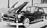 Citroën 15-Six H Présidentielle Franay (1955) – Staatslimousine nach dem Entwurf von Philippe Charbonneaux am Pariser Salon 1955