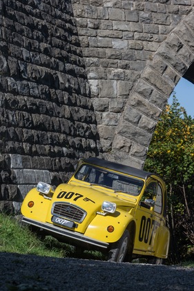 Citroën 2 CV 007 (1981) - Sondermodell mit Film-Flair