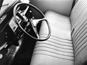 Citroen 2 CV (1970) - Lenkrad und Armaturenbrett einer neueren Ente - es ist alles da