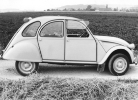 Citroën 2 CV 6 (1971) – Seitenprofil des AR-Testwagens