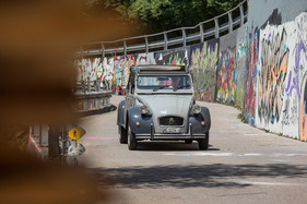 Citroën 2 CV 6 Charleston (1984) – Dieses Gesicht behielt die Ente bis zum Schluss Citroën 2 CV 6 Charleston (1984) – Dieses Gesicht behielt die Ente bis zum Schluss