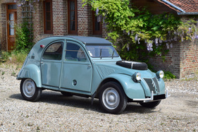 Citroën 2 CV Sahara (1963) - als Lot 147 angeboten an der Artcurial Le Mans Classic Versteigerung am 9. Juli 2016