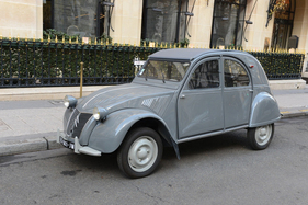 Citroën 2CV (1957) - als Lot 115 angeboten an der RM/Sotheby's Paris Versteigerung am 6. Februar 2019