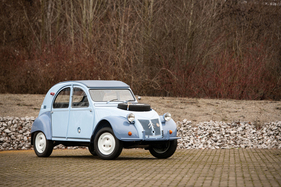 Citroën 2CV 4x4 'Sahara' (1964) - als Lot 193 an der RM/Sotheby's Online Only Open Roads February Versteigerung vom 16. bis 23. Februar 2022
