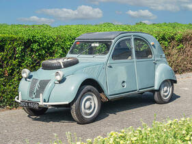Citroën 2CV 'Sahara' AZ 4x4 (1964) - als Lot 138 angeboten an der Bonhams Zoute Versteigerung am 9. Oktober 2022