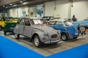 Citroen 2CV6 (1986) - neben einem BMW 600 - Auto e Moto d'Epoca 2022