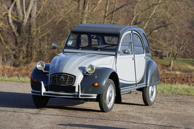 Citroën 2CV6 Charleston (1989) - als Lot 131 an der Artcurial-Versteigerung anlässlich der Rétromobile Paris am 18./19. März 2022