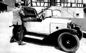 Citroën 5 CV (1922) - das Dach ist ein minimaler Wetterschutz, nicht mehr