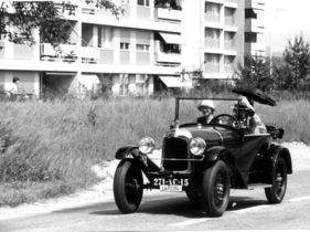 Citroën 5 CV (1924) - unterwegs in den Achtzigerjahren Citroën 5 CV (1924) - unterwegs in den Achtzigerjahren