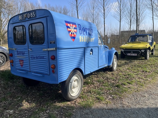 Citroën A-Markt in Liempde NL, 15. März 2025 – Citroën AZU 250 (1970)