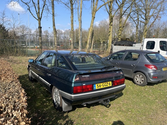 Citroën A-Markt in Liempde NL, 15. März 2025 – Citroën XM (1990) – Typisch holländisch – mit Anhängerkupplung