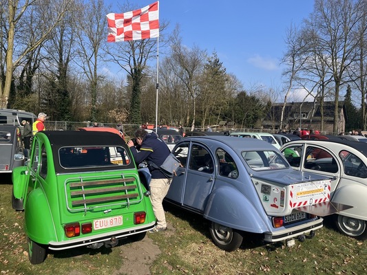 Bild Citroën A-Markt in Liempde NL, 15. März 2025 – Gepäckträger und Kofferraumerweiterung – erweitert