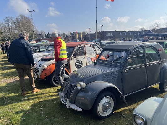 Citroën A-Markt in Liempde NL, 15. März 2025 – Sportlich oder klassisch