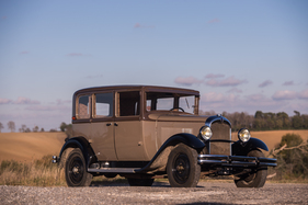 Citroën AC4 limousine (1930) - als Lot 347 angeboten an der Artcurial Rétromobile Versteigerung am 6. Februar 2016