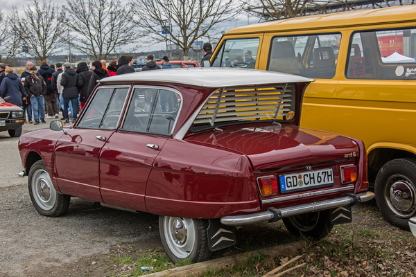Citroën Ami 6 – Heckansicht – Retro Saisonauftakt 2025