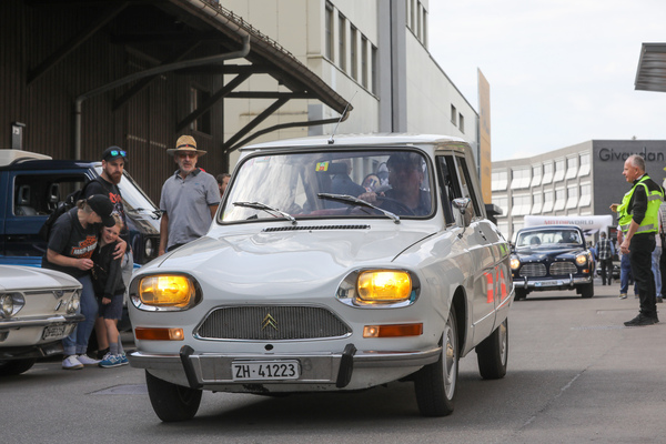 Citroën Ami 8 Break (1971) – Older Classics Mai 2024