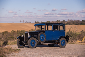 Citroën B14 G limousine (1928) - offered as lot 337 at the Artcurial Rétromobile auction on February 6, 2016