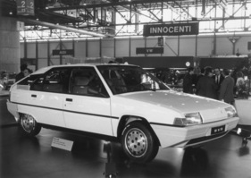 Citroën BX 16 TRS (1983) - die von Bertone gezeichnete Limousine ist nun auch in der Schweiz erhältlich, Preise zwischen 13'950 und 16'000 Franken - am Genfer Automobilsalon von 1983