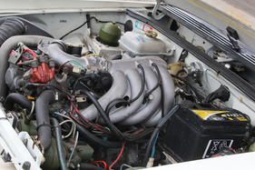 Citroën BX 4 TC (1986) - hoch bauender Vierzylindermotor