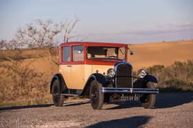 Citroën C4 F berline (1931) - als Lot 341 angeboten an der Artcurial Rétromobile Versteigerung am 6. Februar 2016