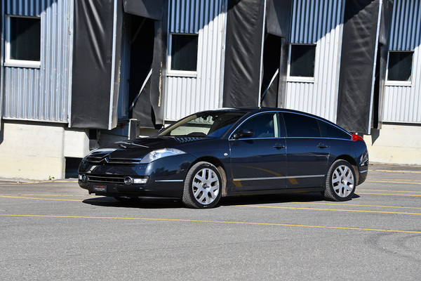 Citroën C6 2.7 HDI V6 Exclusive (2006) - als Lot 109 an der Versteigerung der Oldtimer Galerie Toffen am 14. Oktober 2023 angeboten