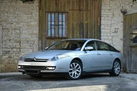 Citroën C6 V6 HDI 240 Exclusive (2012) - angeboten als Lot 08 an der Artcurial Sur les Champs Versteigerung am 24. Oktober 2021