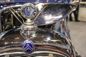 Citroën C6F Limousine (1930) - Kühlergrill - Rétromobile Paris 2016