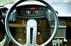 Citroën CX (1974) - Cockpit mit Lupen-Tacho und -Drehzahlmesser