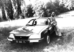 Citroën CX (1975) - Präsentation mit Dame