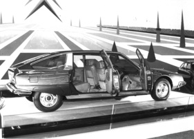 Citroën CX (1976) - verlängerter CX Préstige mit mehr Fussraum für 34'450 Franken - Genfer Autosalon 1976